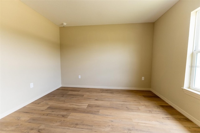 21 Locust Loop Radl, Ocala, FL 34472 - unfurnished room featuring light wood-type flooring and baseboards