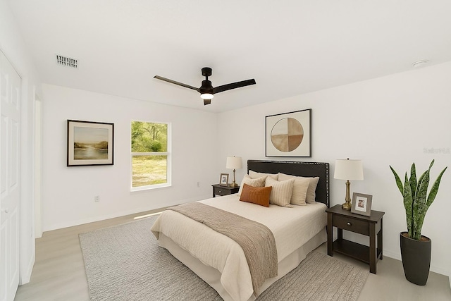 1581 SW Paradise Heights Rd, Dunnellon, FL 34431 - bedroom featuring baseboards and ceiling fan