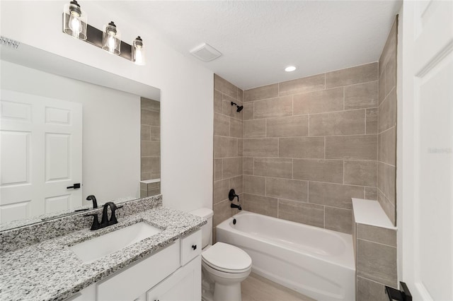 1581 SW Paradise Heights Rd, Dunnellon, FL 34431 - bathroom with vanity, shower / tub combination, and recessed lighting