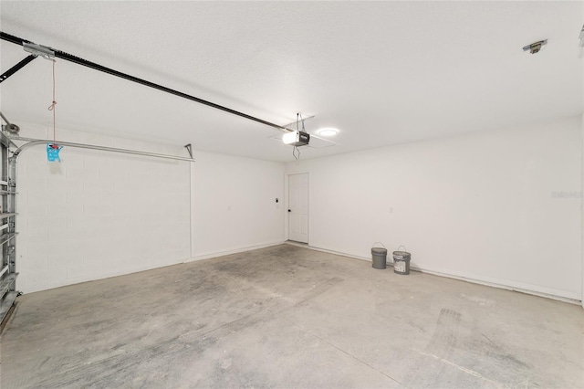 1581 SW Paradise Heights Rd, Dunnellon, FL 34431 - garage with a garage door opener
