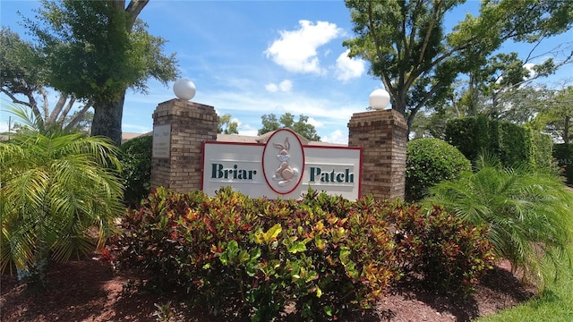 6421 Remus Dr, New Port Richey, FL 34653 - view of community / neighborhood sign