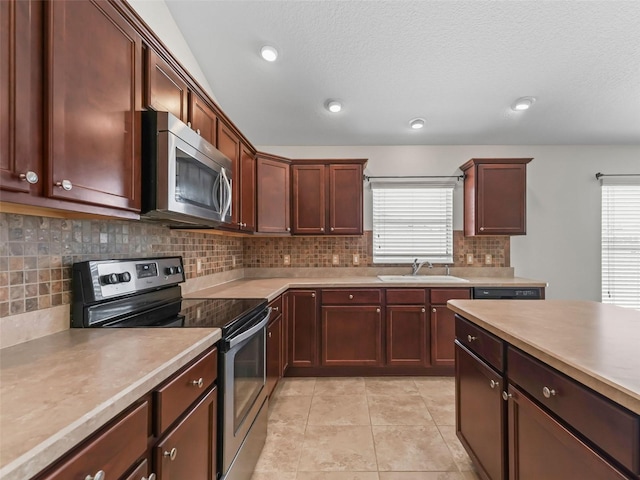 635 Braga Way, The Villages, FL 32162 - photo 10