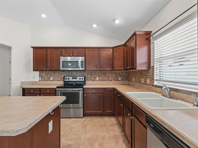 635 Braga Way, The Villages, FL 32162 - photo 12