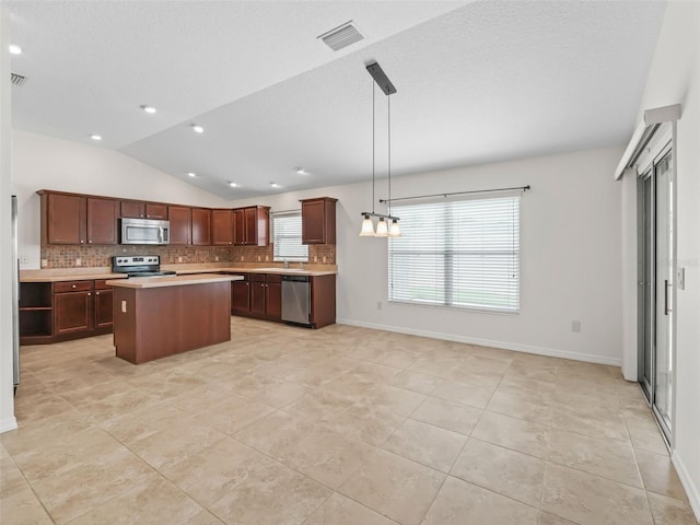 635 Braga Way, The Villages, FL 32162 - photo 14