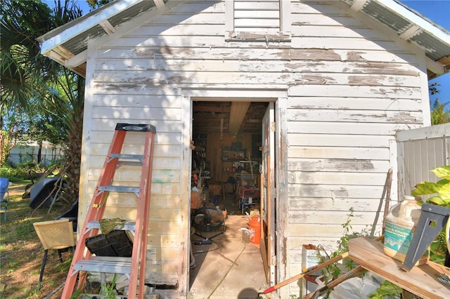 view of outbuilding