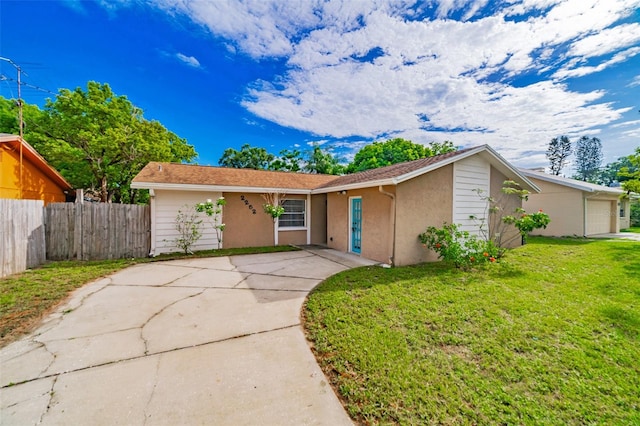 ranch-style house with a front yard