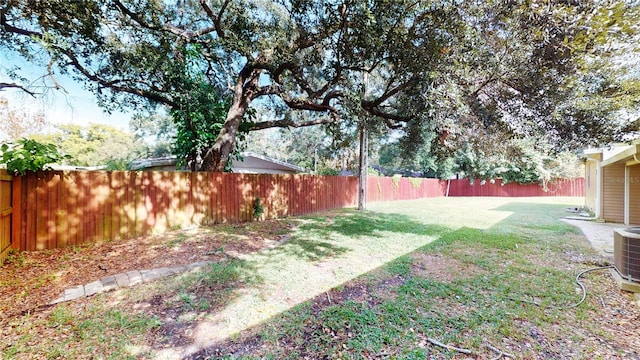 view of yard with cooling unit