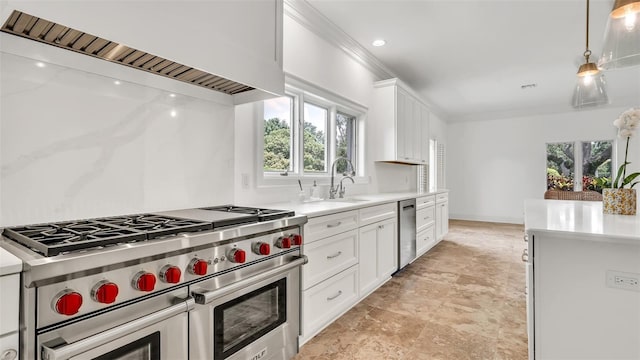 2300 N Scenic Hwy Unit 111, Lake Wales, FL 33898 - kitchen with appliances with stainless steel finishes, custom exhaust hood, light countertops, white cabinets, and recessed lighting