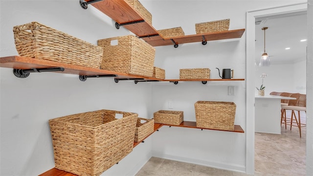 2300 N Scenic Hwy Unit 111, Lake Wales, FL 33898 - view of walk in closet