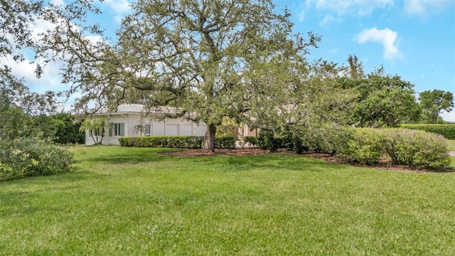 2300 N Scenic Hwy Unit 111, Lake Wales, FL 33898 - view of green lawn