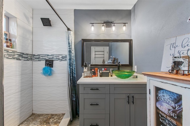 bathroom with vanity and a shower with curtain