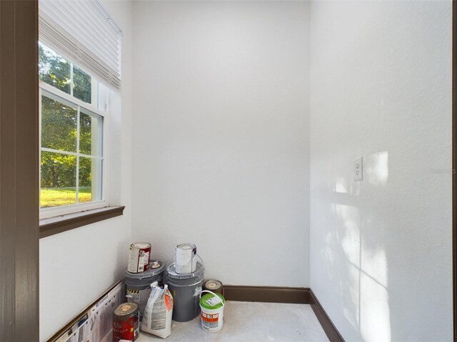 interior space featuring concrete flooring