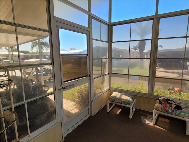 view of sunroom / solarium