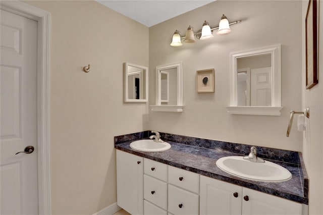 8608 Poinsettia Dr, Temple Terrace, FL 33637 - bathroom featuring dual bowl vanity