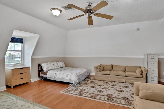 8608 Poinsettia Dr, Temple Terrace, FL 33637 - living room with light hardwood / wood-style flooring and ceiling fan