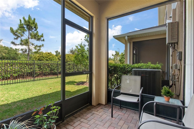 view of sunroom / solarium