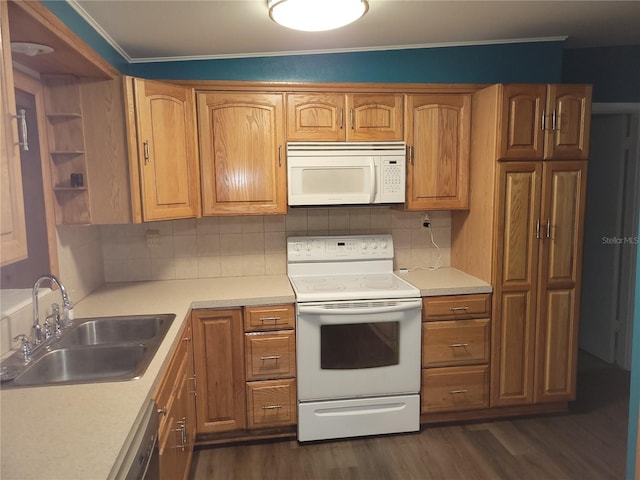 kitchen with backsplash, dark wood-type flooring, sink, white appliances, and lofted ceiling