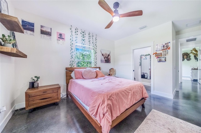 bedroom featuring ceiling fan