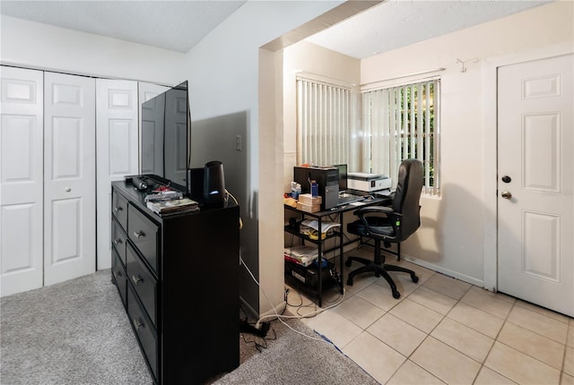 office with light colored carpet