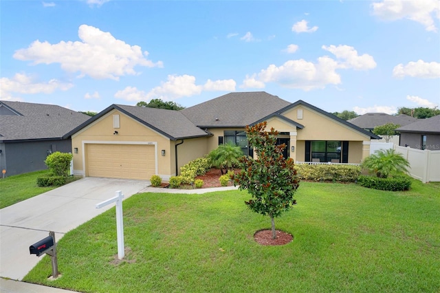 6421 Alamanda Hills Dr, Lakeland, FL 33813 - photo 1