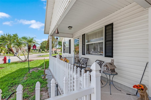 view of patio / terrace with a porch