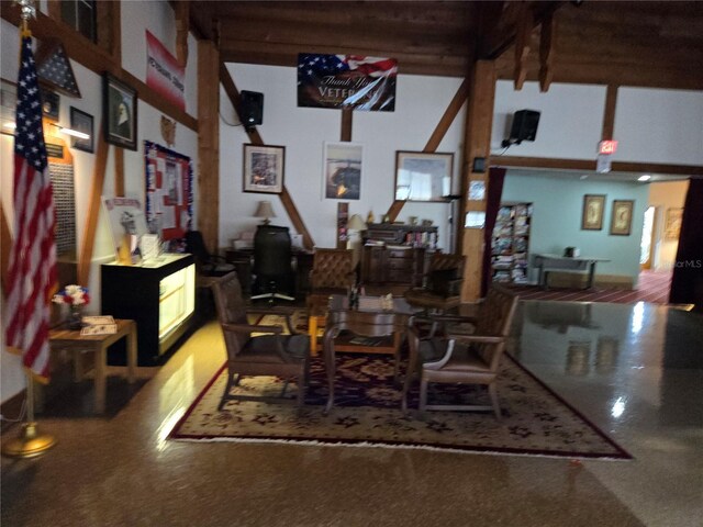 3130 Prairie Dunes Cir W, Lakeland, FL 33810 - living area featuring a high ceiling