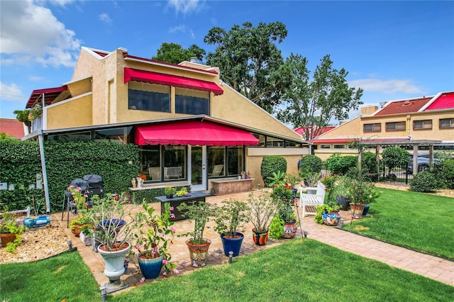 exterior space with a yard