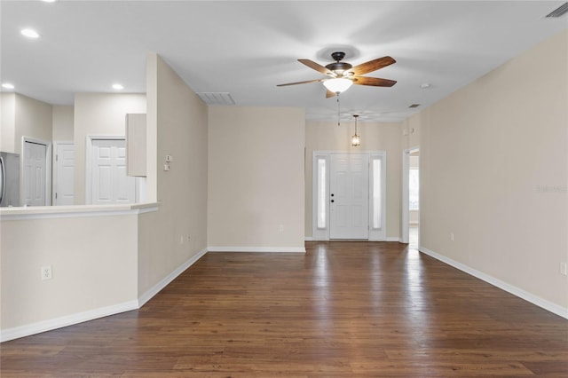 entrance foyer featuring visible vents, baseboards, recessed lighting, wood finished floors, and a ceiling fan