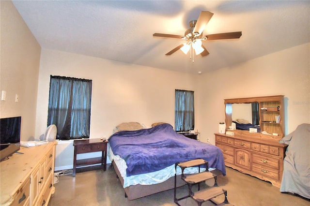 bedroom featuring ceiling fan