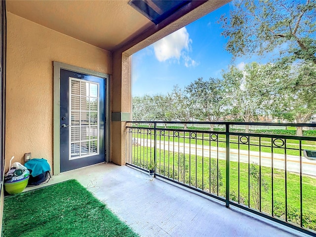 902 Charo Pkwy Unit 624, Davenport, FL 33897 - view of balcony