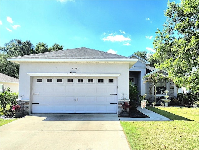 2158 Mirasol Dr, Winter Haven, FL 33881 - ranch-style home with driveway, stucco siding, a garage, a front lawn, and roof with shingles
