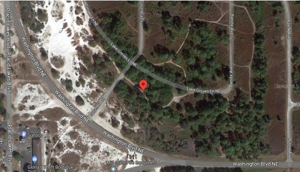 241 Lake Groves Ln NE, Lake Placid, FL 33852 - photo 2