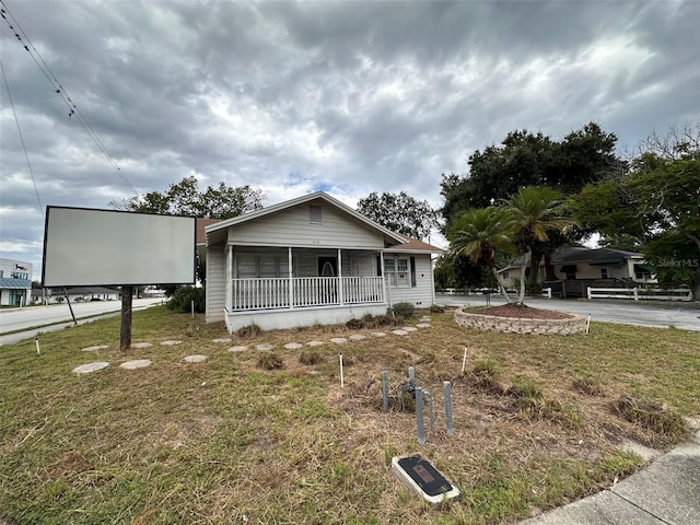 121 Bates Ave SE, Winter Haven, FL 33880 - photo 3