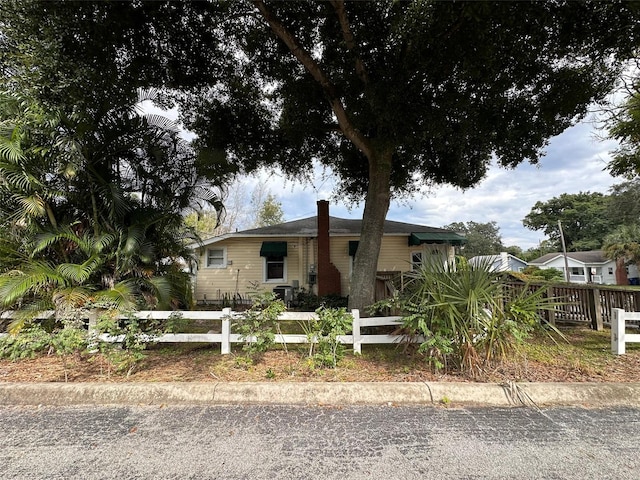 121 Bates Ave SE, Winter Haven, FL 33880 - view of front facade