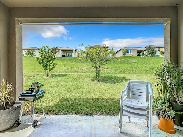 278 Alford Dr, Davenport, FL 33896 - view of grassy yard with a patio area