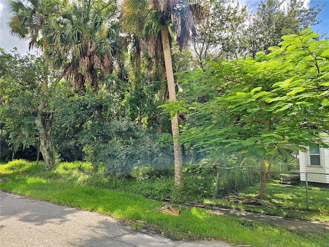 Listing photo 2 for 234 Granada Blvd, Fort Myers FL 33905