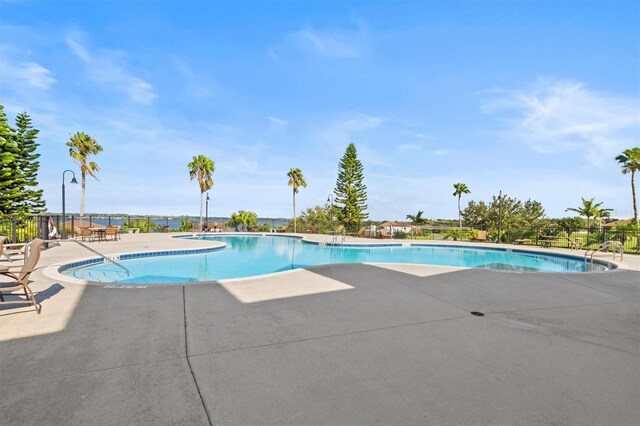 193 Stargrass Dr, Auburndale, FL 33823 - community pool with a patio area