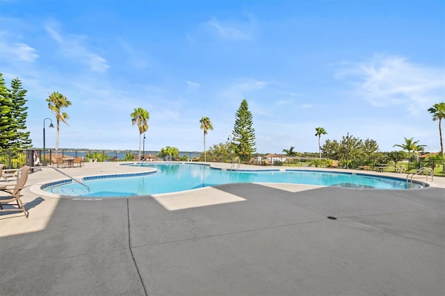 193 Stargrass Dr, Auburndale, FL 33823 - community pool with a patio area