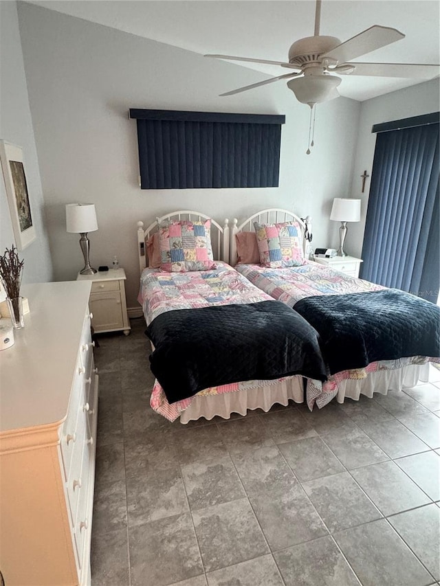 bedroom featuring ceiling fan