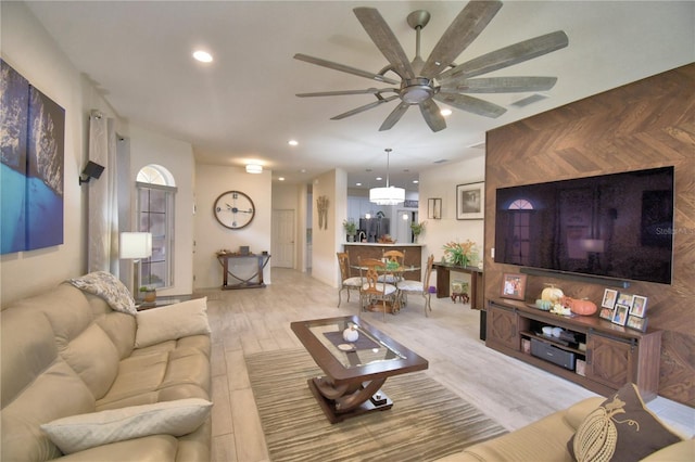1644 Linz Ct, Winter Haven, FL 33884 - living area featuring a ceiling fan and recessed lighting