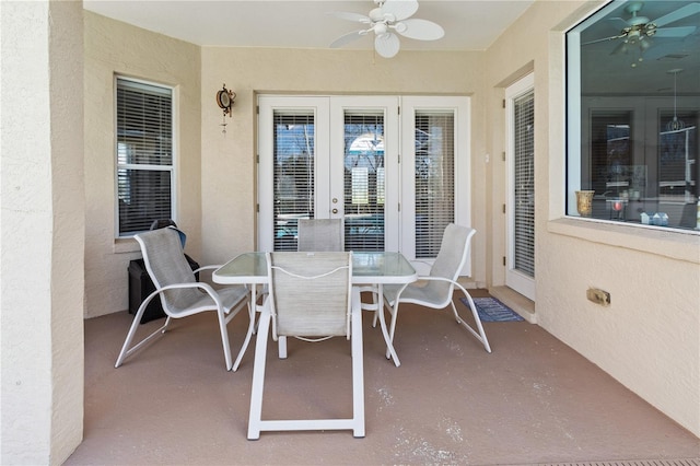 view of patio with ceiling fan