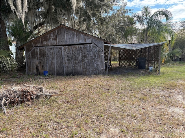 view of outbuilding