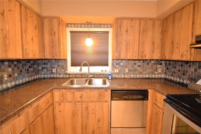 kitchen featuring dishwasher, sink, range with electric stovetop, decorative light fixtures, and decorative backsplash