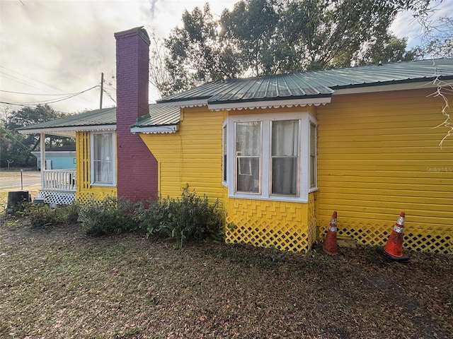 view of property exterior