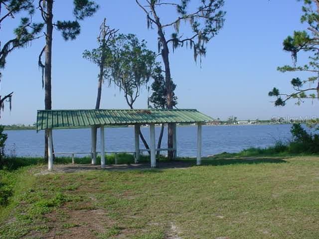 Listing photo 3 for 5100 Hammermill Ave, Lake Wales FL 33859