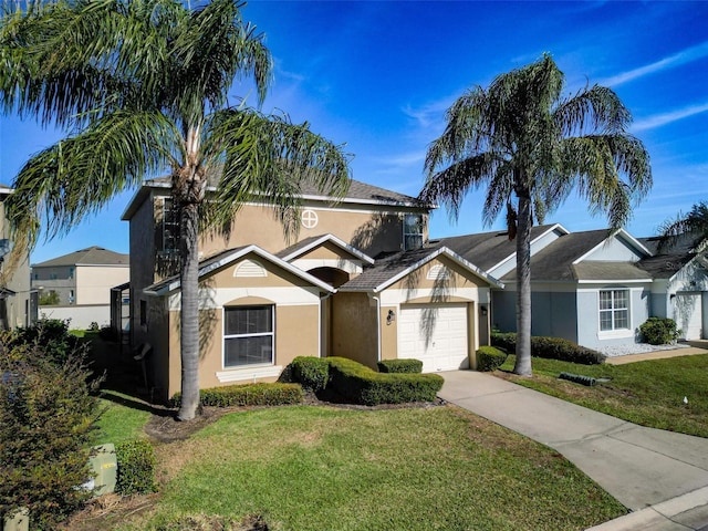 view of front facade featuring a front yard