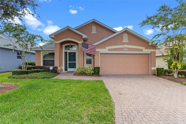 4068 Carteret Dr, Winter Haven, FL 33884 - photo 1