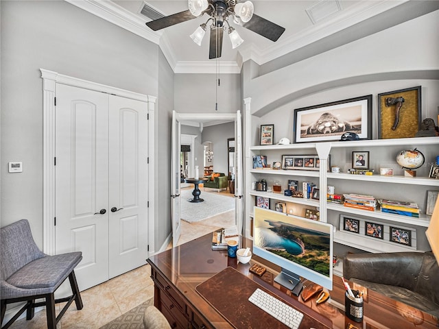 living area with light tile patterned floors, a ceiling fan, visible vents, and crown molding