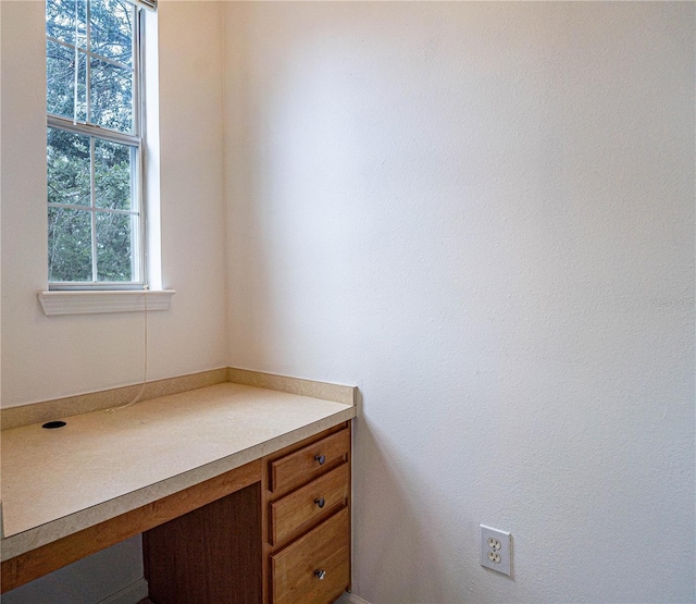 bathroom featuring a healthy amount of sunlight