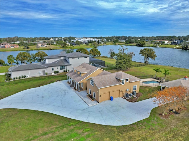 bird's eye view featuring a water view